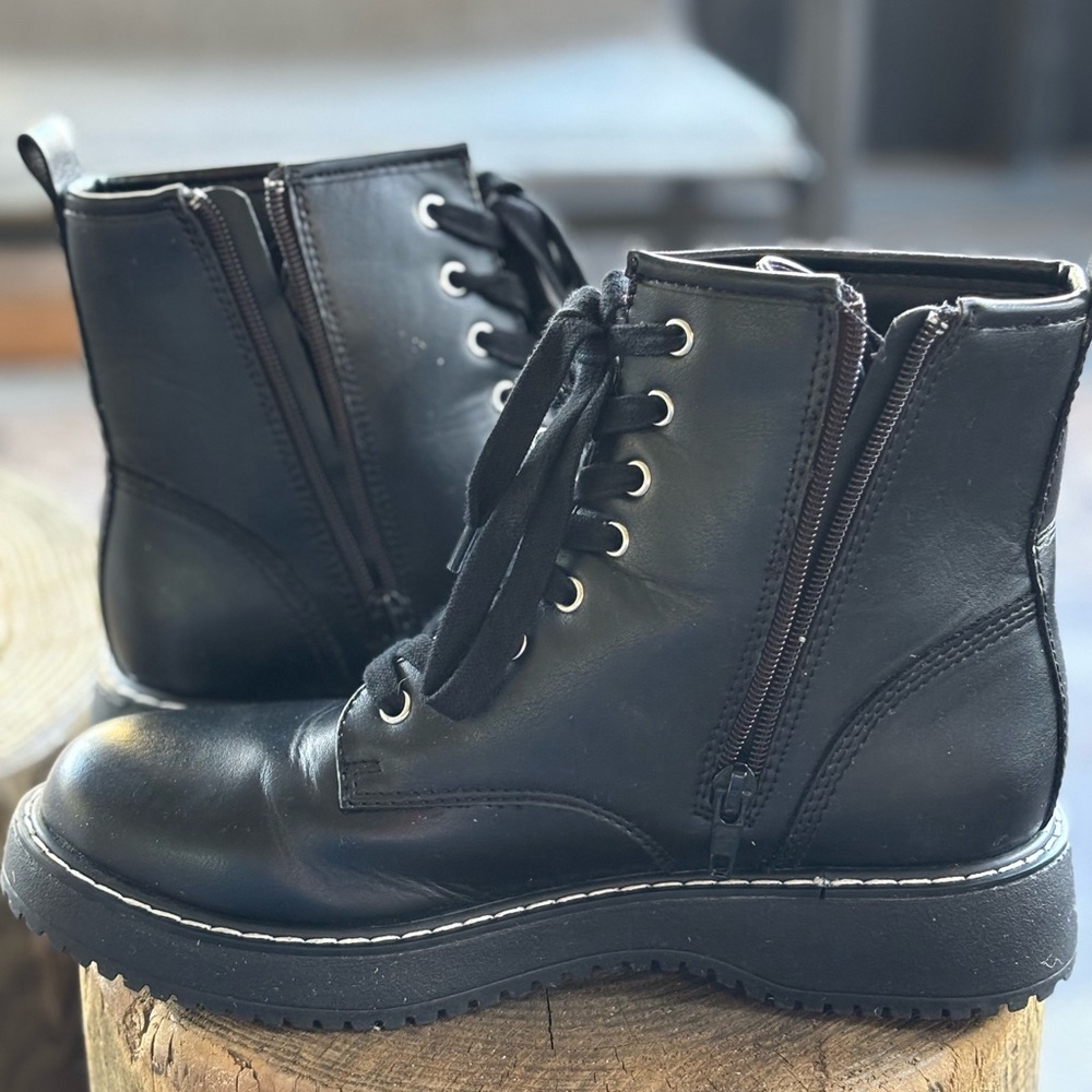 “Madden Girl” Black Combat Boots - Picture 3 of 6